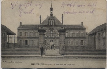 AK Neuflize (Ardennes) Mairie et Ecoles bei Rethel Frankreich 1.WK Feldpost 1914