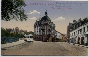 AK Neustadt an der Haardt Partie beim Hotel Löwen Neustadter Bier-Halle und Straßenbahn 1917