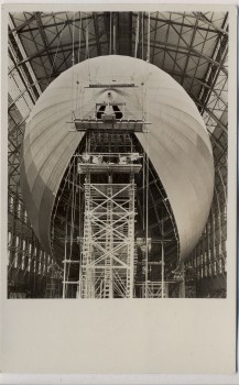 AK Foto Zeppelin LZ 130 in Bau 1937