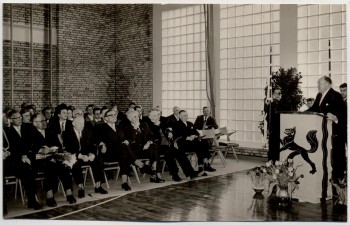 AK Foto Schwarzenbek in Schleswig-Holstein Richtfest Turnhalle Compe-Schule 1959 RAR