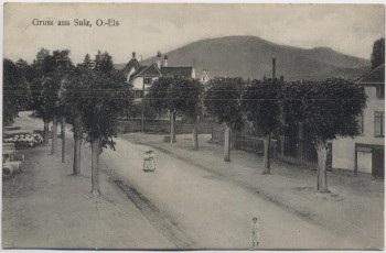 AK Gruss aus Sulz Ortsansicht Strasse mit Menschen Elsass Haut-Rhin Frankreich 1911