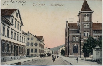 AK Tuttlingen Bahnhofstrasse mit Menschen 1910 RAR