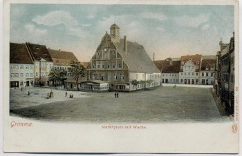 AK Grimma Marktplatz mit Wache 1900