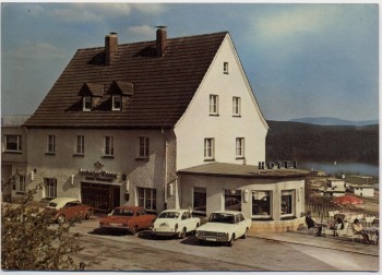 AK Foto Langscheid (Sundern) Sorpesee Hotel Volmert mit Autos 1970