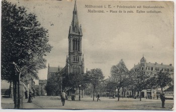 AK Mülhausen Mulhouse Friedensplatz mit Stephanskirche und Menschen Elsass Frankreich 1910