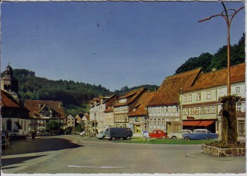 AK Foto Bad Grund im Oberharz Marktplatz mit Autos 1970