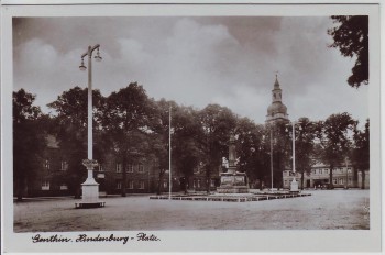 AK Foto Genthin Hindenburg-Platz 1940