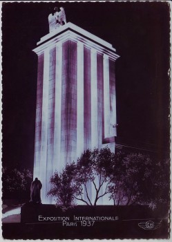 AK Foto Paris Exposition Internationale Pavillon de L'Allemagne bei Nacht Frankreich 1937