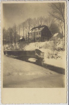 AK Foto Dorfchemnitz Blick auf das Blindenheim im Winter 1950