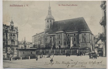 AK Reichenbach im Vogtland St. Peter-Paul's-Kirche mit Menschen 1924
