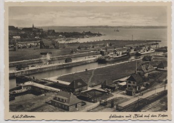 AK Foto Kiel-Holtenau Schleusen mit Blick auf den Hafen 1935