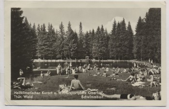 AK Foto Oberhof Schwimmbad viele Menschen Thüringer Wald 1955