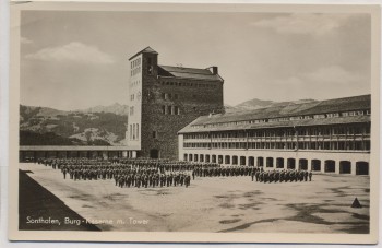 AK Foto Sonthofen Burg-Kaserne Tower Innenhof Soldaten Appell 5 1950