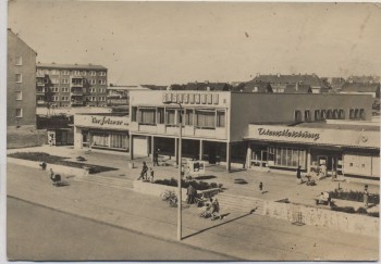 VERKAUFT !!!   AK Foto Merseburg West Gaststätte und Cafe Freundschaft 1972