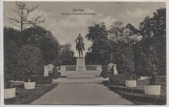 AK Dessau Herzog-Friedrich-Denkmal Feldpost 1916