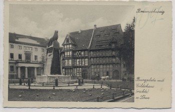 AK Braunschweig Burgplatz mit Gildehaus und Löwe 1930
