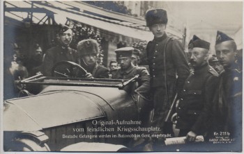 VERKAUFT !!!   AK Foto Original Aufnahme vom feindlichen Kriegsschauplatz Deutsche Gefangene werden im Automobil in Gent eingebracht Belgien 1. WK Verlag Gustav Liersch 1915