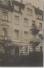 AK Foto Freiburg im Breisgau Hausansicht mit Menschen 1910