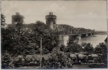 AK Foto Mainz Obere Eisenbahnbrücke mit Zug Weinfasswagen 1920