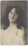 AK Foto Reta Walter Schauspielerin Oper schulterfrei 1910
