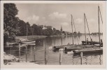 AK Foto Plön am See Ortsansicht mit Booten Schleswig-Holstein 1957