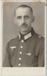 AK Foto Soldat in Uniform mit Feldspange Wehrmacht Porträt 2.WK 1940
