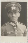 AK Foto Soldat in Uniform mit Schirmmütze Wehrmacht Porträt 2.WK Atelier Freiberg i. Sa. 1940