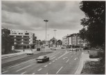 AK Foto Herford in Westfalen am Lübber Tor mit Autos 1965