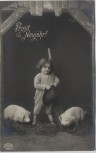 AK Foto Prosit Neujahr Kind mit 2 Schweinen 1912