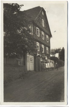 AK Niedernhausen Odenwald Landheim der Darmstädter Eleonorenschule bei Schloß Lichtenberg mit Kindern 1933