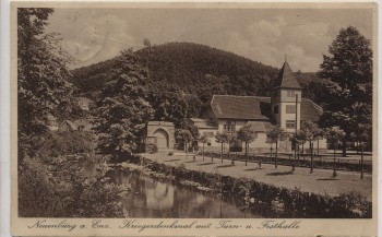 AK Neuenbürg an der Enz Kriegerdenkmal mit Turn- und Festhalle 1928