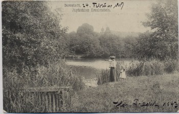 AK Darmstadt Jagdschloss Kranichstein mit Frau Kind und Schwäne 1907