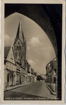AK Foto Barth an der Ostsee Durchblick vom Dammtor auf die Kirche 1938