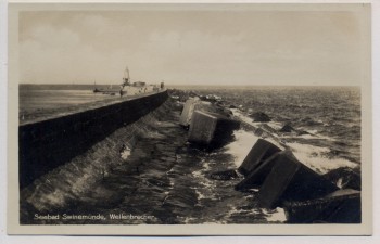 AK Foto Ostseebad Swinemünde Świnoujście Wellenbrecher Pommern Polen 1930