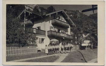 AK Marquartstein Oberbayern Cafe Pension Schloßberg Männer in Trachten 1935 RAR