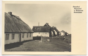 VERKAUFT !!!   AK Ostseebad Neuendorf auf Hiddensee Strohdächer 1940