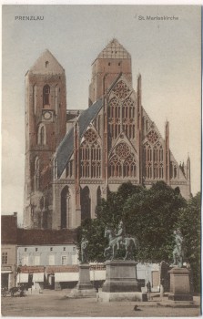 AK Prenzlau St. Marienkirche mit Statuen Brandenburg 1910