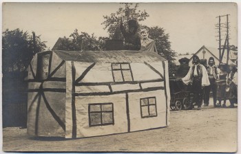 AK Foto Oberwiesa Schulfest Kinder Haus Niederwiesa 1910 RAR