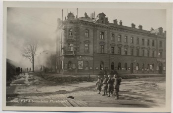 VERKAUFT !!!   AK Foto Wien XXI. Arbeiterheim Floridsdorf Restauration Feuer Soldaten Putsch Österreich 1934 RAR