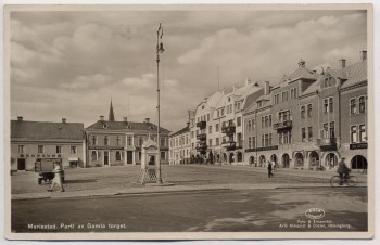 AK Foto Mariestad Parti av Gamla torget Schweden 1940