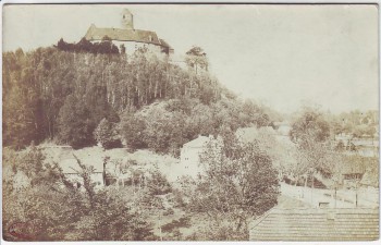 VERKAUFT !!!   AK Foto Schönfels Ortsansicht mit Burg bei Lichtentanne 1907