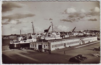 AK Foto Saint-Malo La Gare Maritime Bretagne Frankreich 1954 AK Foto Saint-Malo La Gare Maritime Bretagne Frankreich 1954