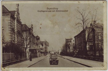 VERKAUFT !!!   AK Regensburg Greflingerstrasse mit Militärlazarett 1910 RAR