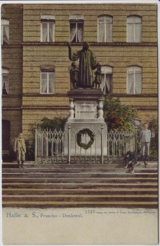 AK Halle an der Saale Francke-Denkmal mit Kindern 1910