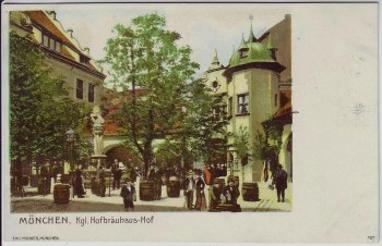 Künstler-AK München Kgl. Hofbräuhaus Hof mit Menschen 1900