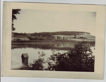 VERKAUFT !!!   AK Foto Hainspitz am See Ortsansicht vom See aus Kr. Eisenberg Thüringen 1960