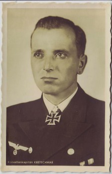 AK Foto Korvettenkapitän Kretschmar Ritterkreuzträger 2.WK 1942