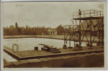 AK Senftenberg Badeanstalt mit Sprungturm 1955