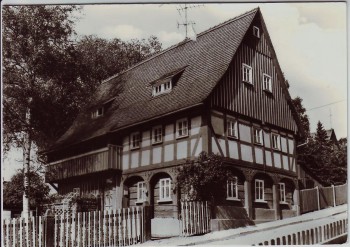 AK Foto Ebersbach-Neugersdorf Steinstraße 1 Oberlausitzer Umgebindehaus Sachsen 1982