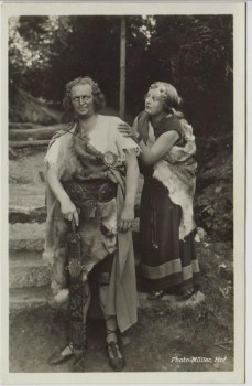 AK Foto Naturbühne Wunsiedel auf der Luisenburg im Fichtelgebirge Darsteller Hermannsschlacht 1930